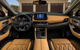 Nissan-rogue-2021_interior.jpeg